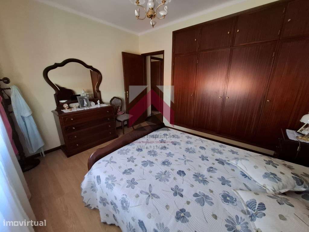 Moradia T3 Isolada na Costa do Valado-47