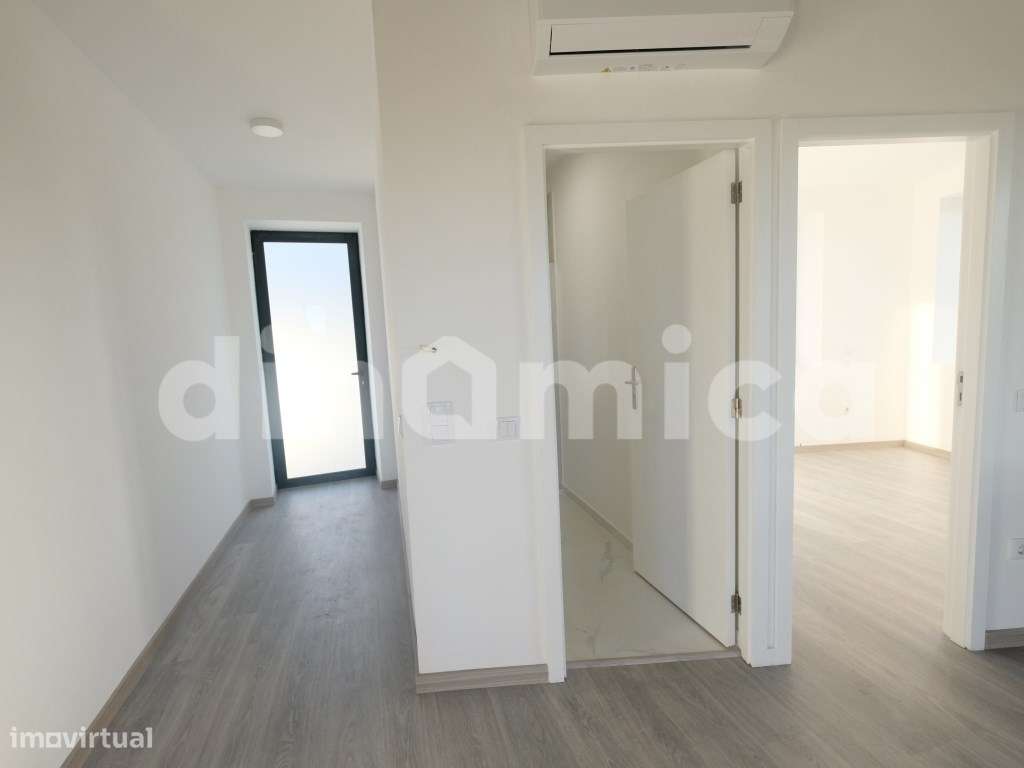 Arrendamento - T2 com terraço! - Grande imagem: 5/20