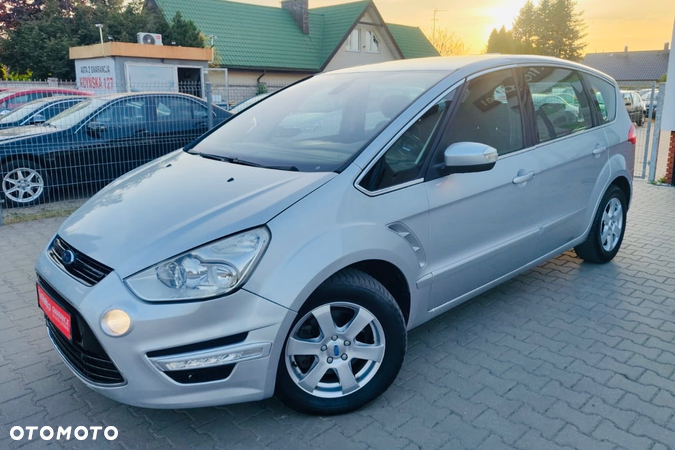 Ford S-Max 2.0 TDCi DPF Titanium - 40