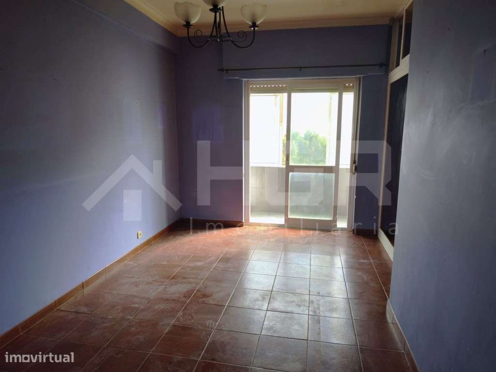 T3 + 1 | DUPLEX | BOA LOCALIZAÇÃO | ARRENTELA (MURTINHEIRA)-22