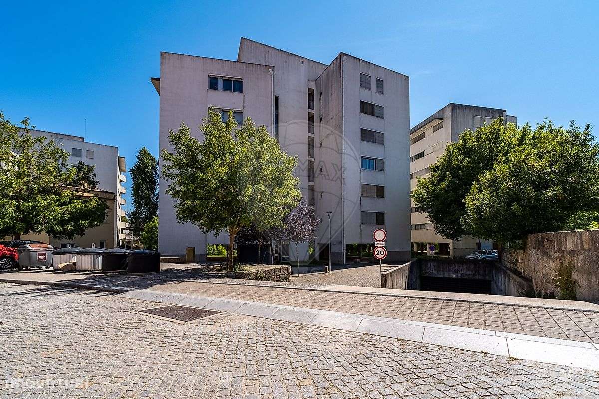 Apartamento T4 para venda-1
