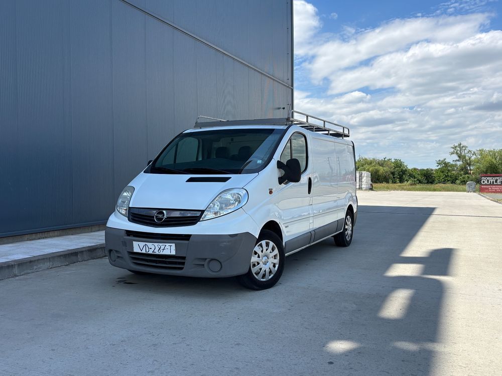 Opel Vivaro 2013