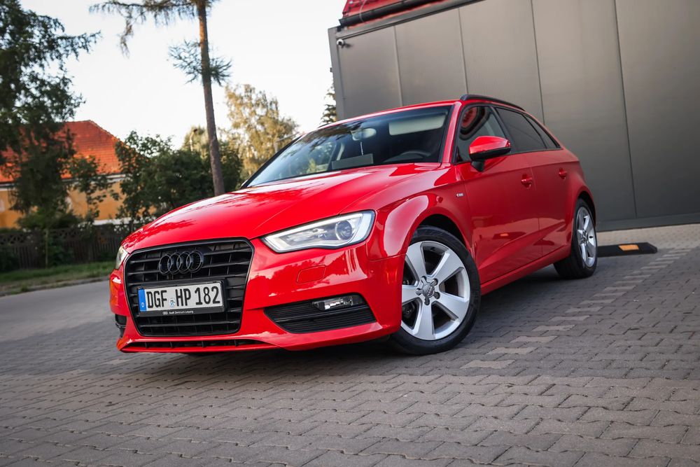 Audi A3 8V (2012-) 1.4 TFSI cylinder on demand S tronic S line Sportpaket 2014