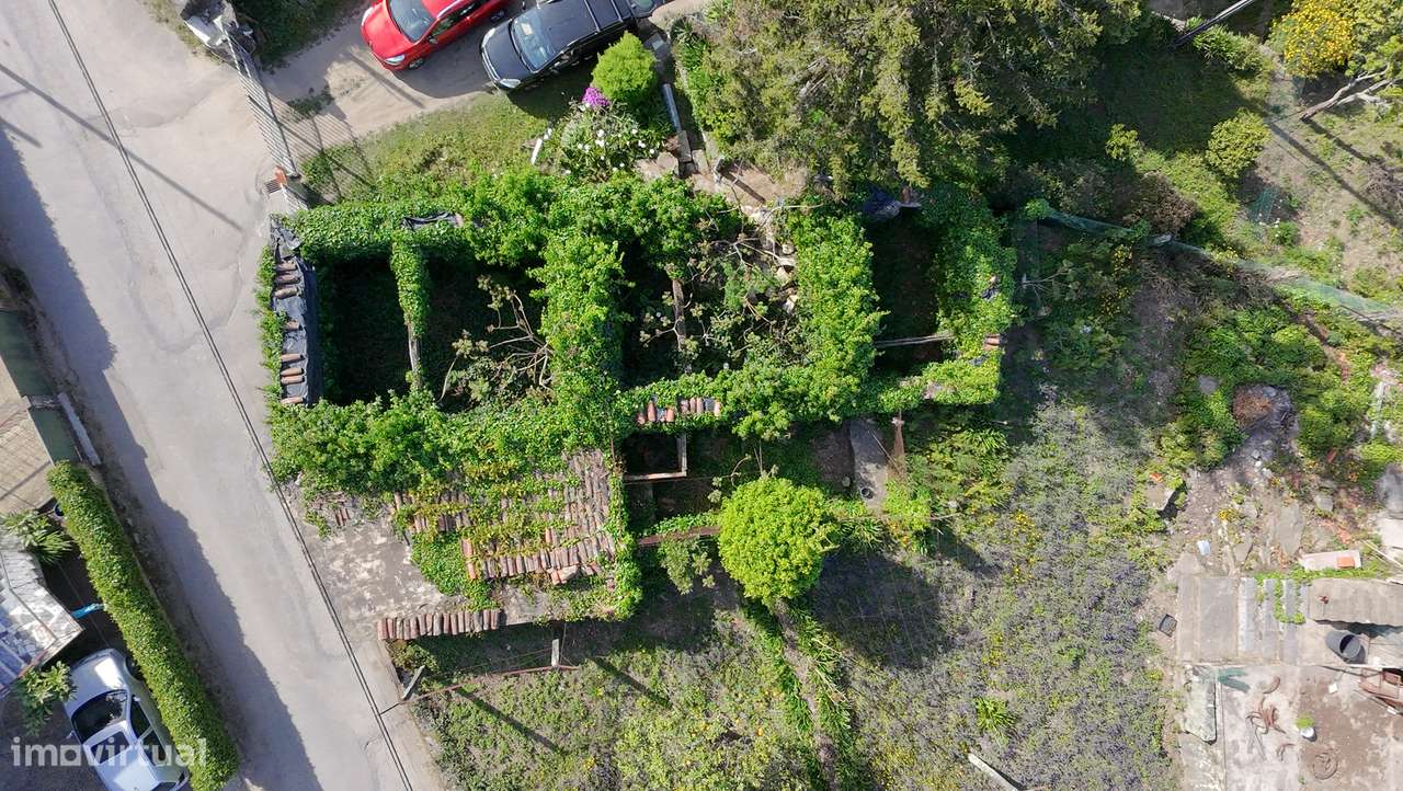 Ruína com Terreno Urbano de 600 m² em Longos – a 10 min de Braga-9