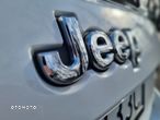 Jeep Grand Cherokee - 26