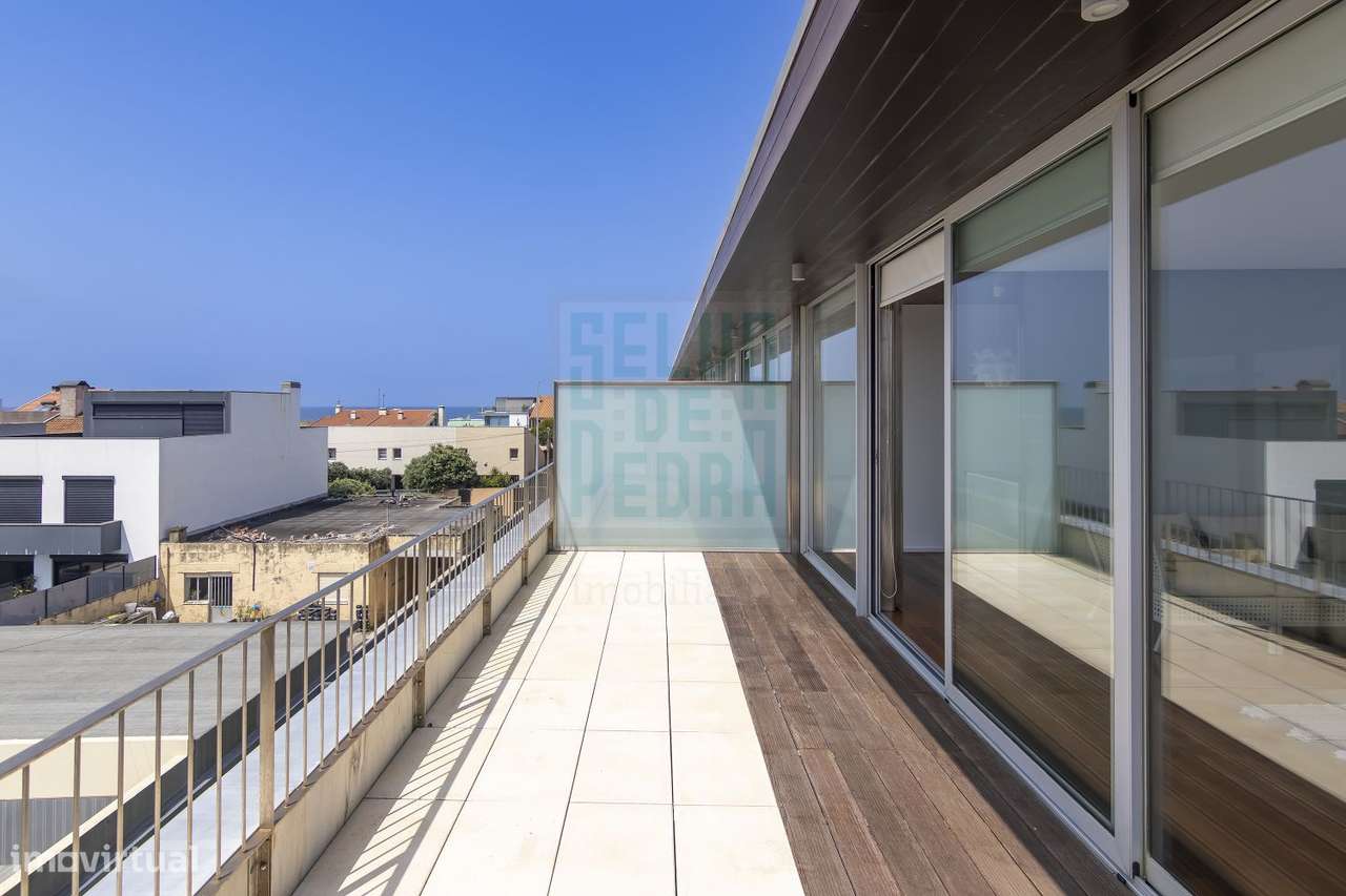 Moradia T3 de Luxo com Vista Mar | Praia da Agudela | Condomínio Fech-53