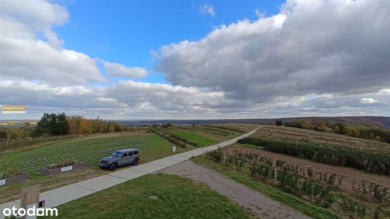 Nowy przestronny dom 111 m2 z widokiem na wzgórza-2