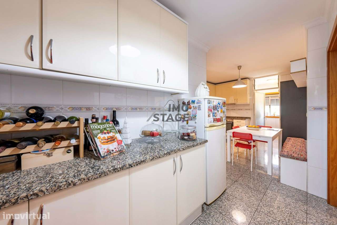 Excelente T3+1 na Avenida da Conduta – Rio Tinto-9