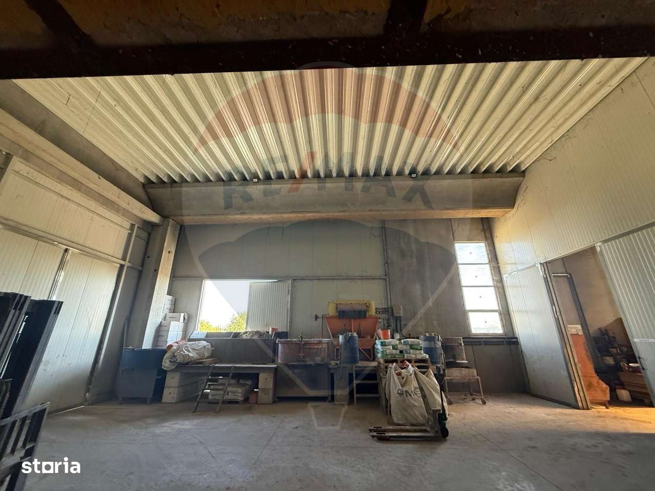 DE VÂNZARE Hala productie/depozitare-14