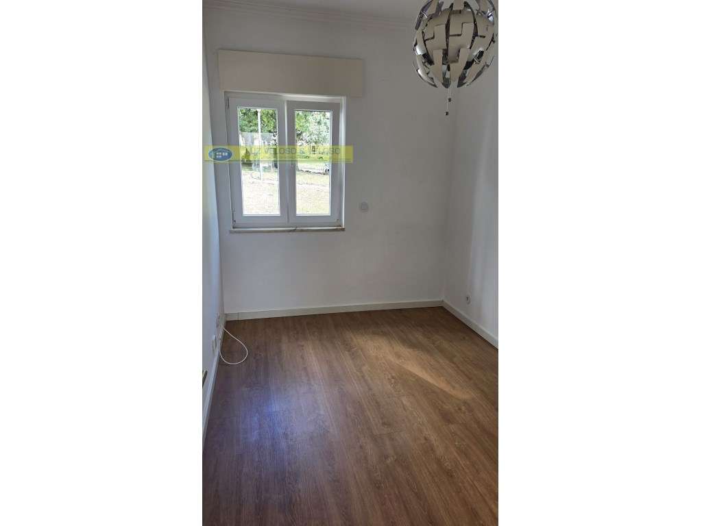 T2 Serra das Minas, remodelado, Arrecadação/Garagem-39