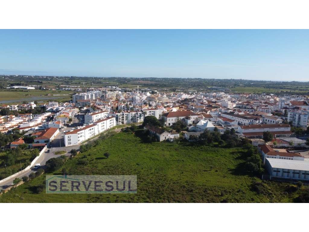 Excelente Oportunidade de Investimento! Terreno com uma área total ... - Grande imagem: 5/11