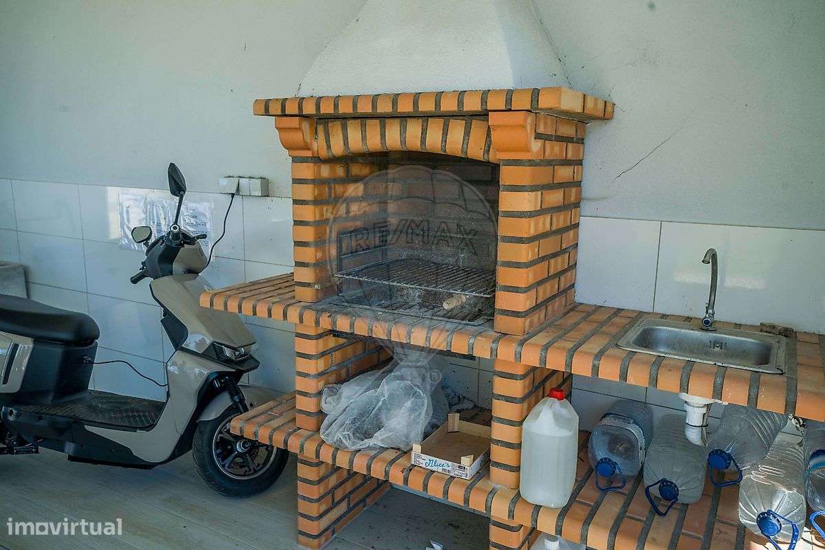 Moradia T7 para venda-12