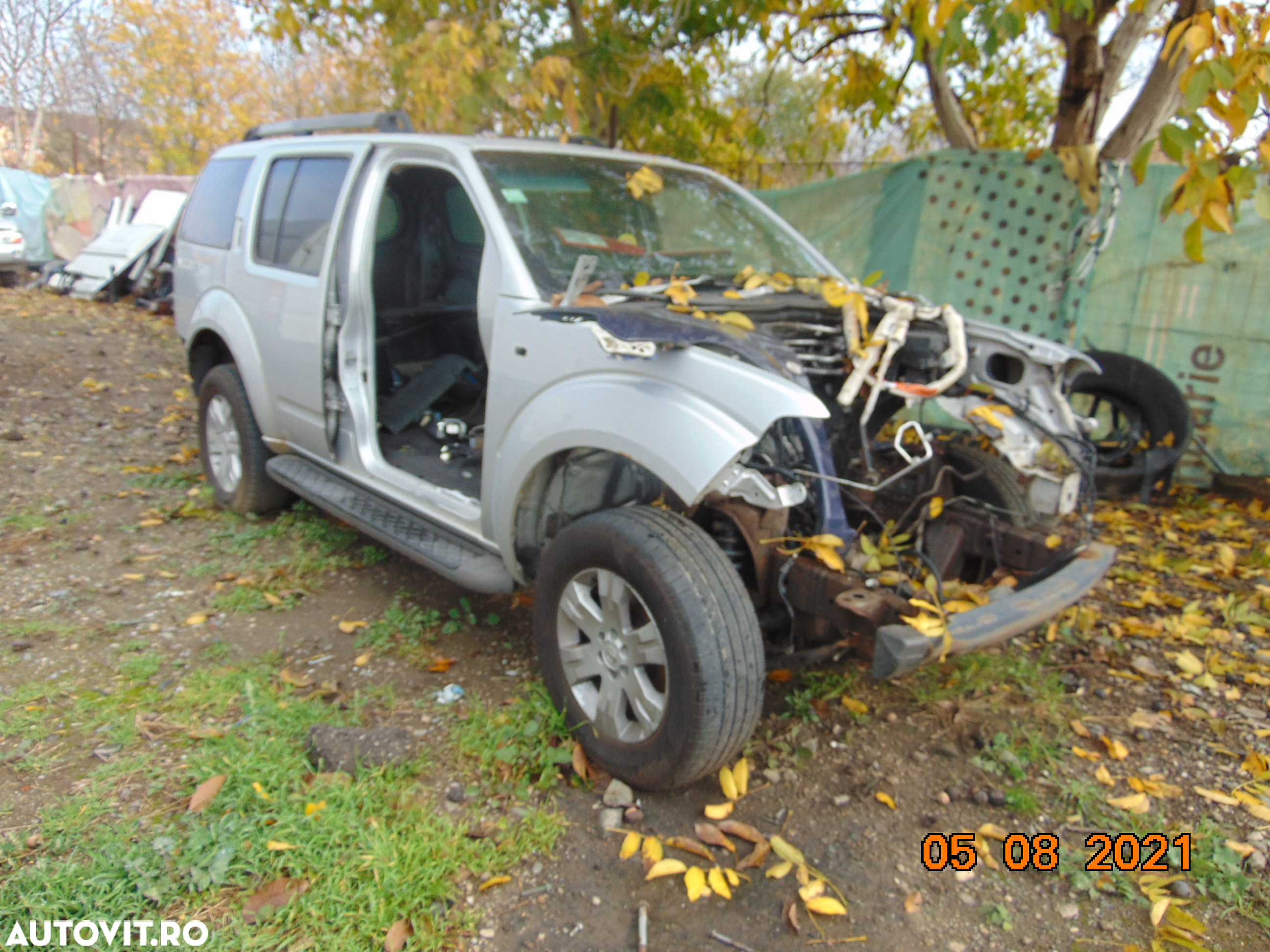 Aripa Fata Stanga nissan Pathfinder 2007 SUV Argintiu - 2