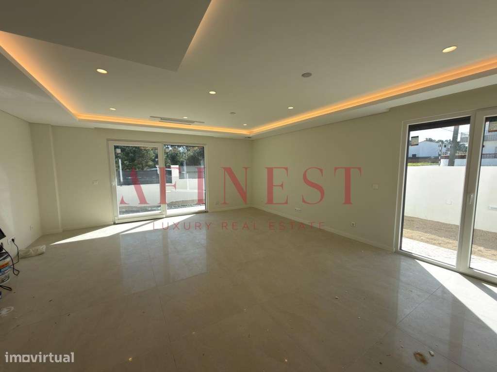 MORADIA T4 EM PINHAL DO GENERAL - FERNÃO FERRO - Grande imagem: 3/19