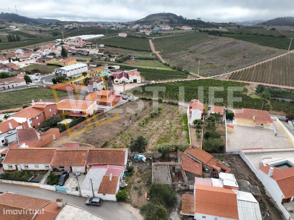 Moradia Independente T3 NOVA com jardim - Excelente exposição solar... - Grande imagem: 5/26