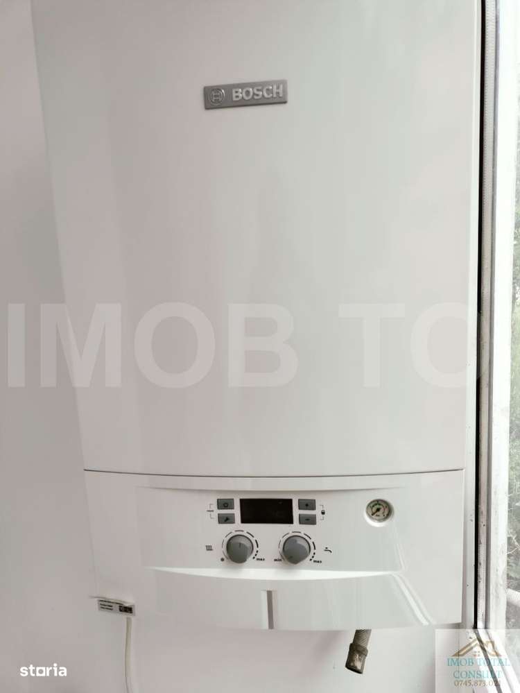 Spatiu central Pitesti, zona BCR, comision 0% - Imagine principală: 4/12