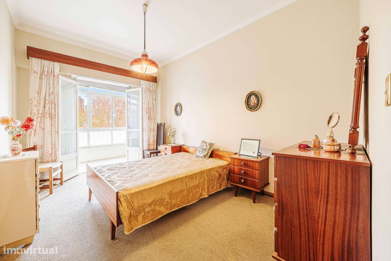 T2 a escassos passos da estação de comboio de Barcarena-19