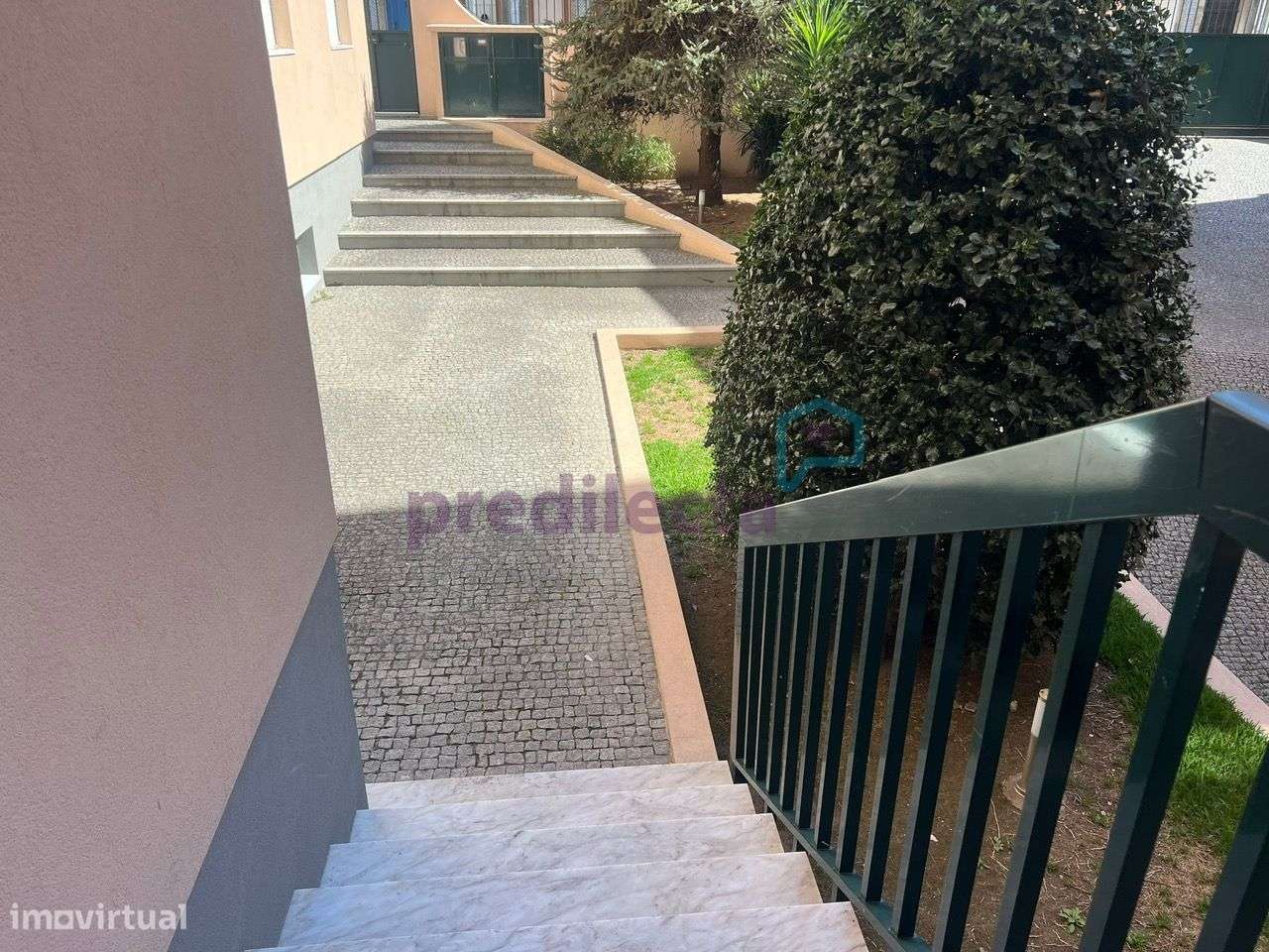 T3 Cond. Fechado C/ Gar C/ Mob – Polo Univ. Paranhos (REF3889) - Grande imagem: 3/31