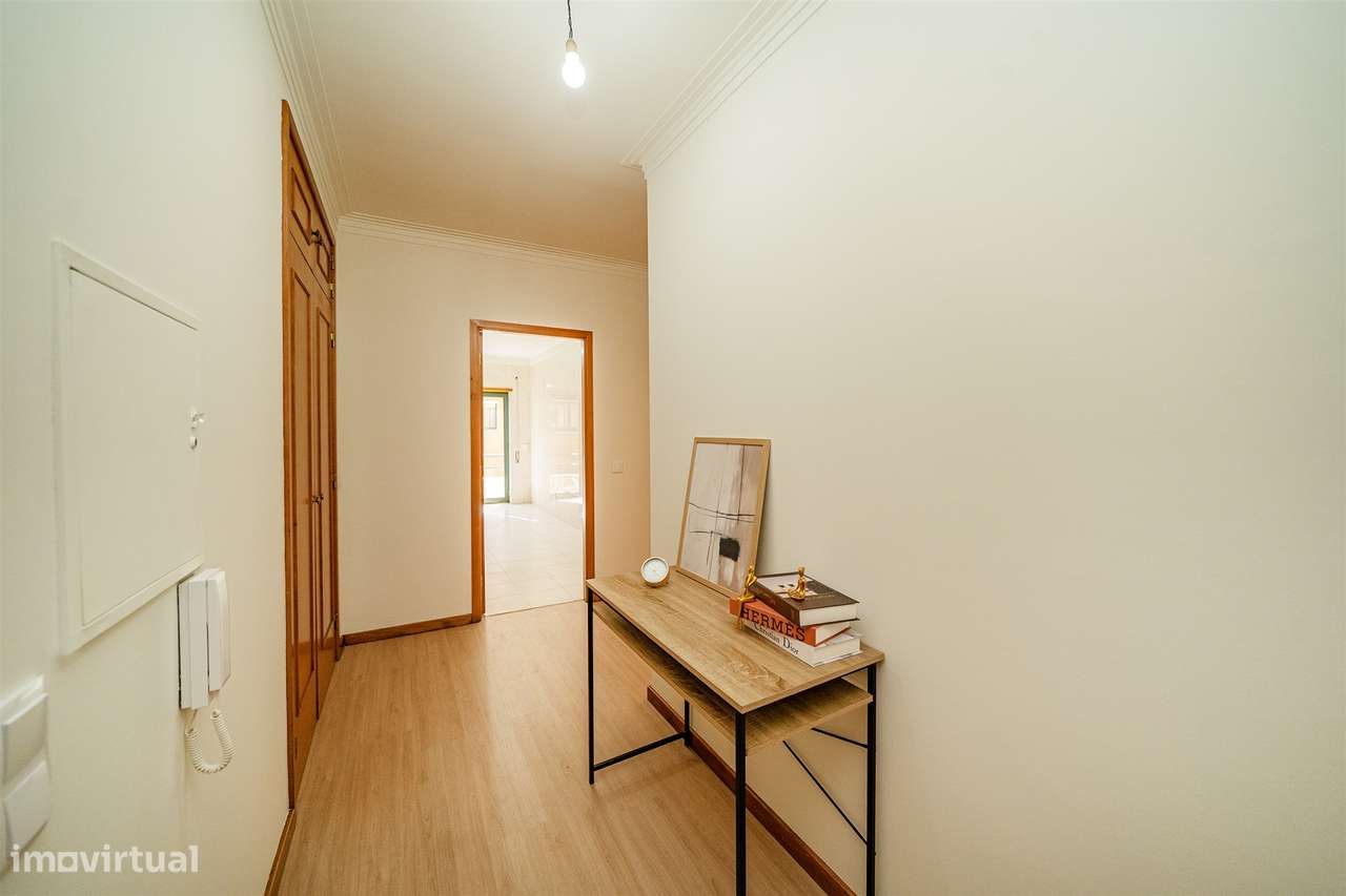 Apartamento T2 Venda em Braga (São José de São Lázaro e São João do So-12