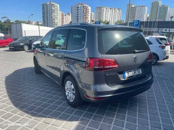 VW Sharan 2.0 TDI Blue Confortline DSG - 3