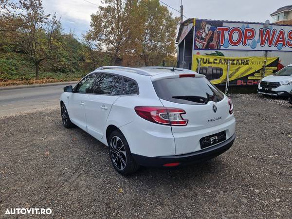 Renault Megane ENERGY dCi 130 BOSE EDITION - 4