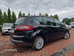 Ford S-Max - 17