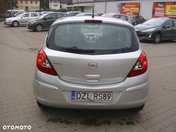 Opel Corsa 1.2 16V Enjoy - 6