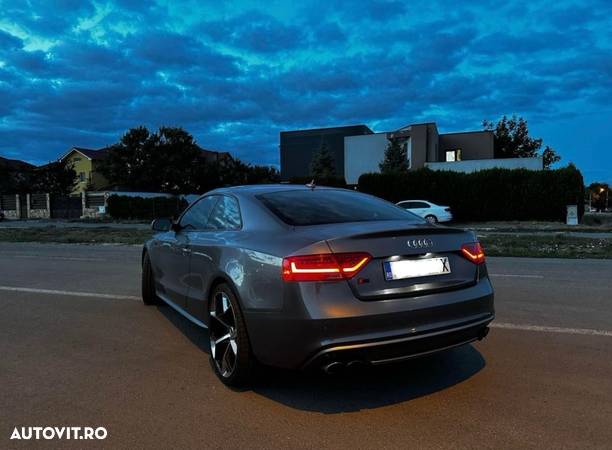 Audi S5 Coupe 3.0 TFSI quattro Stronic - 3