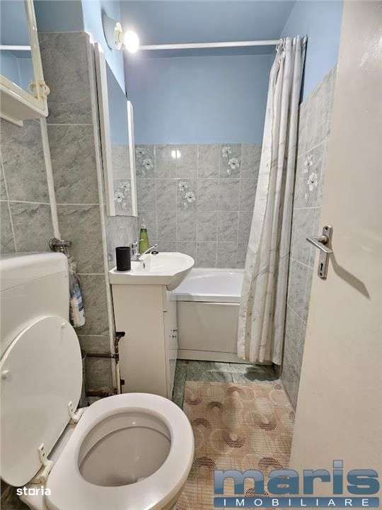 Inchiriere apartament 3 camere zona Dambul Pietros etaj 3 - Imagine principală: 4/6