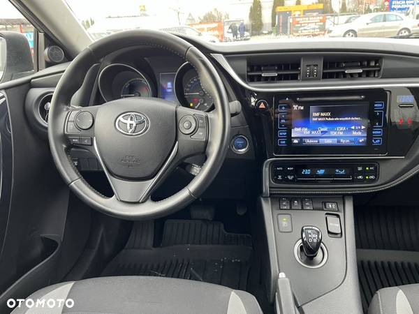 Toyota Auris 1.8 VVT-i Hybrid Automatik Edition - 26