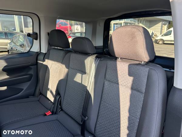 Ford Tourneo Connect 1.5 EcoBoost Titanium - 9