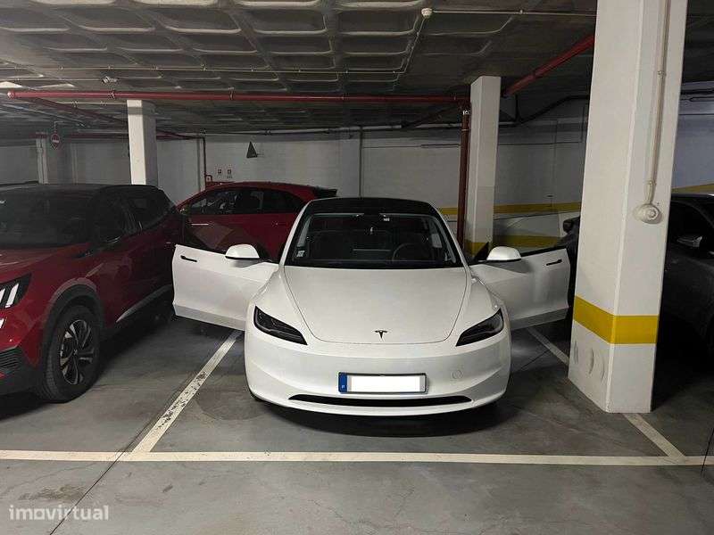 Parqueamento de 17m2 - Grande imagem: 4/12