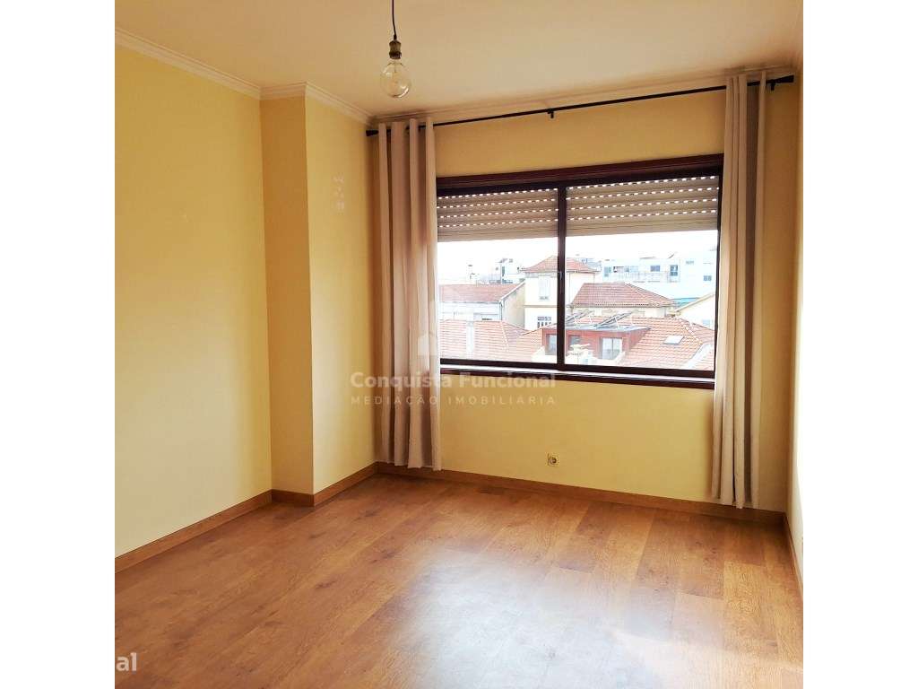 APARTAMENTO T3 | SÃO JOÃO DA MADEIRA| €265.000-11