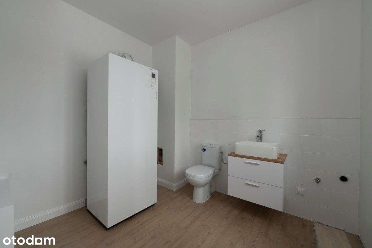 Dom energooszczędny w pięknej lokalizacji - Pełny obrazek: 4/10