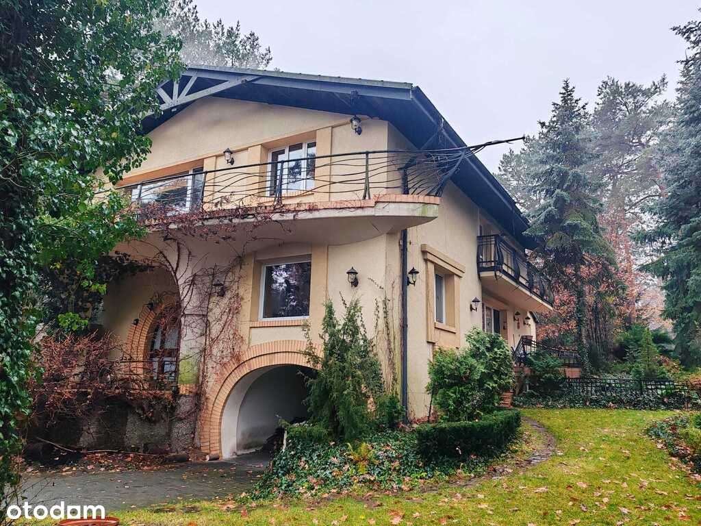 Reprezentacyjna willa - Łomianki Dąbrowa-2