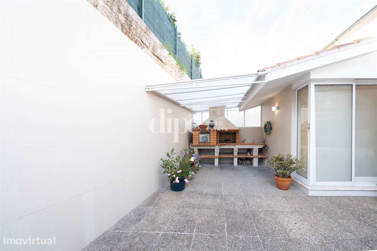 Moradia T3+1 no Coração de Guimarães-7