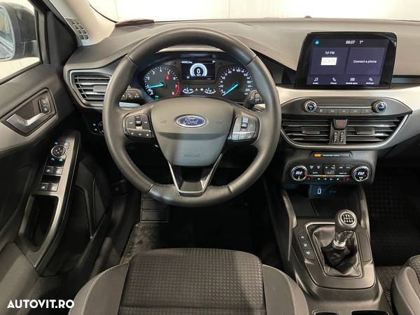 Ford Focus 1.0 EcoBoost Trend Edition - 6