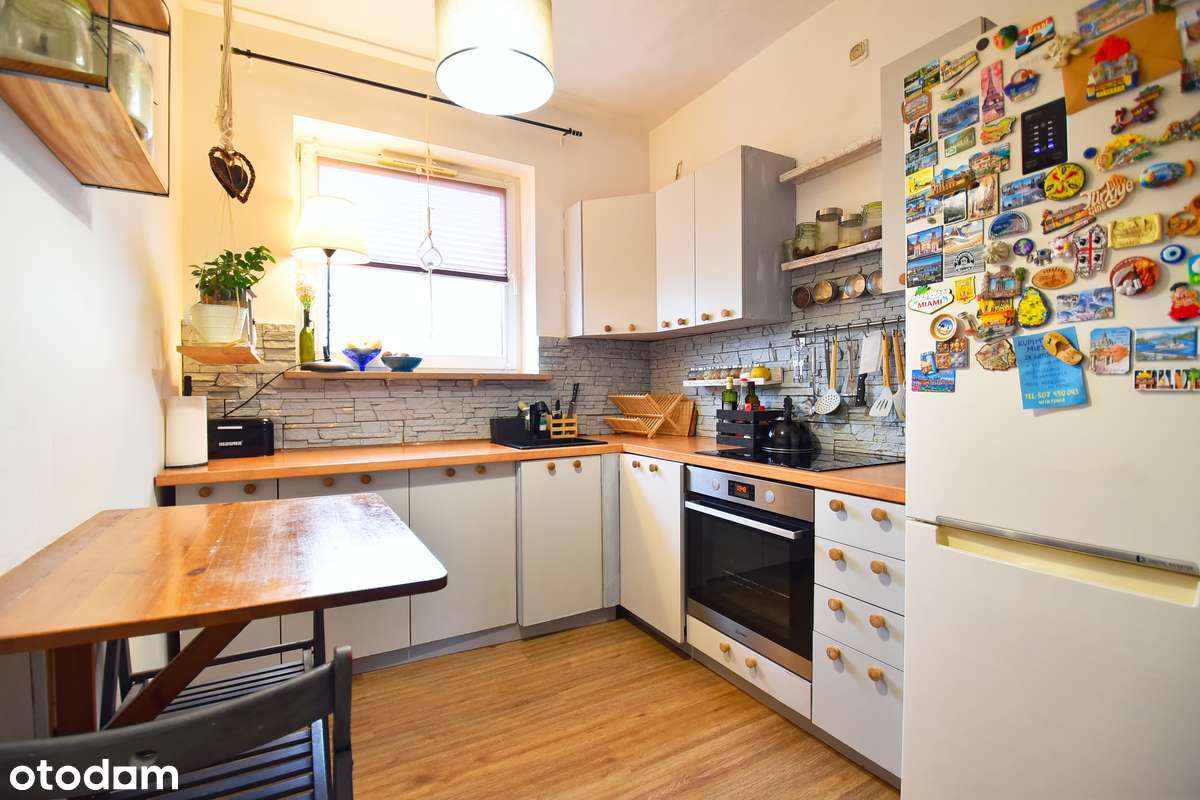 Przestronne 2 pokoje | Loggia | Garaż | Cisza w samym Centrum!-9