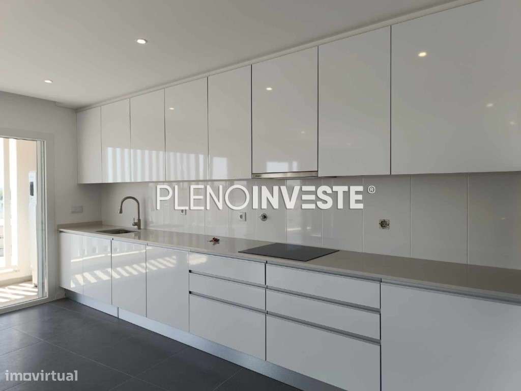 T2 com suite e terraço Novo em Santa Marta do Pinhal - Grande imagem: 4/25