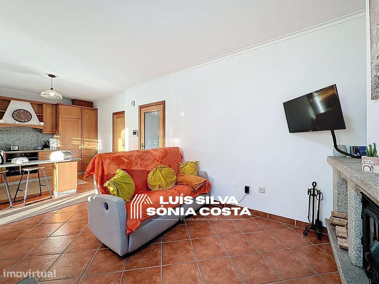 Moradia T3 c/ 295 m2, Espaço Exterior & Excelente Estado | Souto,...-10