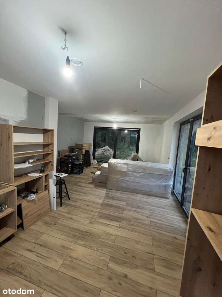 Nowoczesny dom z ogrodem w spokojnej okolicy - Pełny obrazek: 4/9