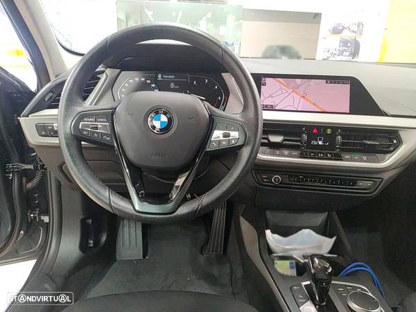 BMW 116 d Corporate Edition Auto - 3