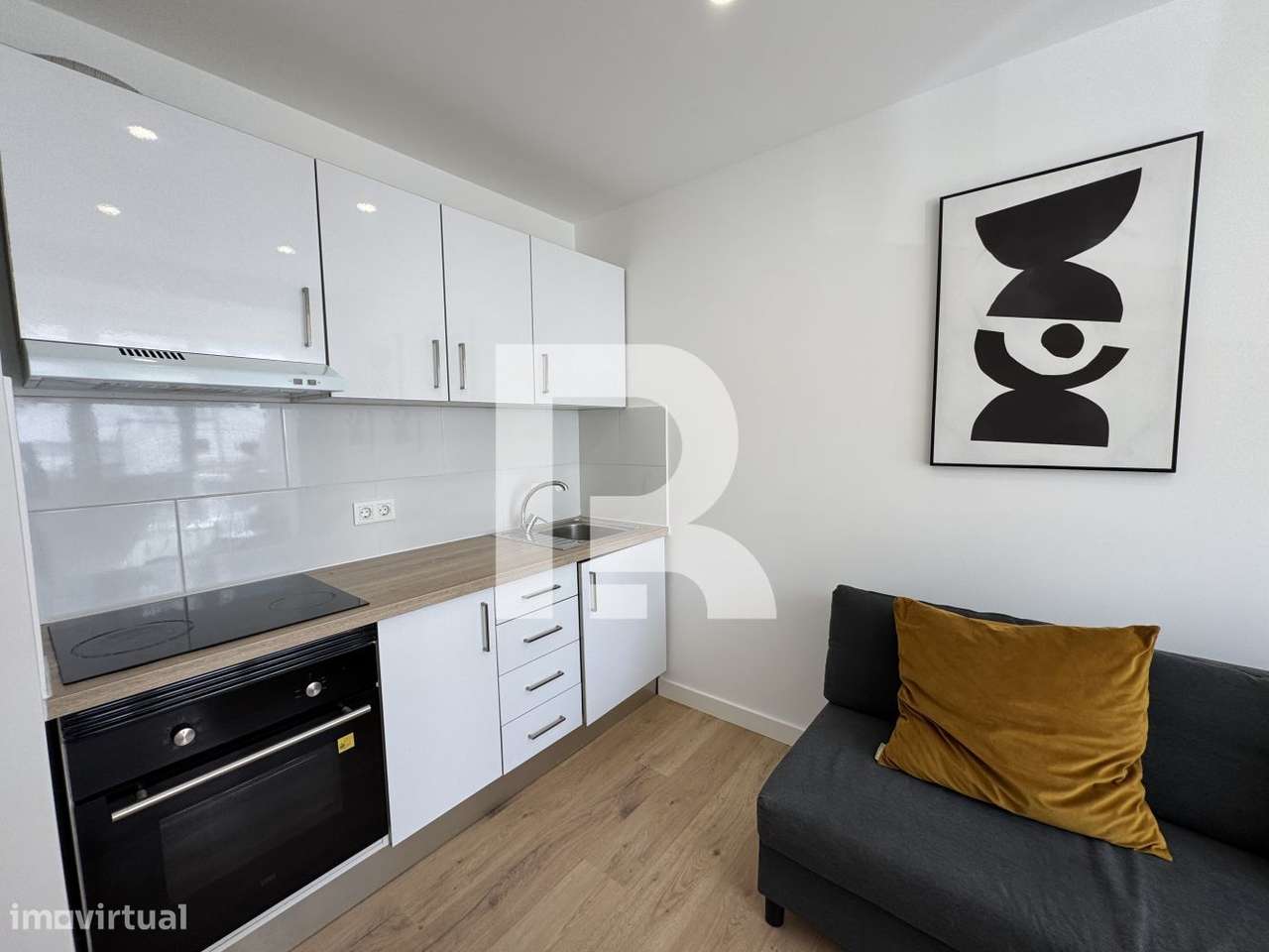 Apartamento T0+1 remodelado na Reboleira - Grande imagem: 4/15