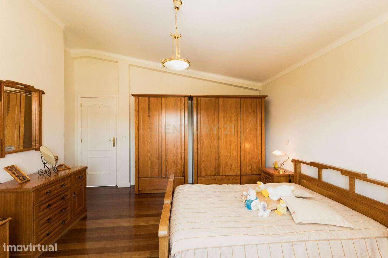 Moradia em Cernache, Coimbra - T6 com Piscina, Ginasio, Parque infanti-19