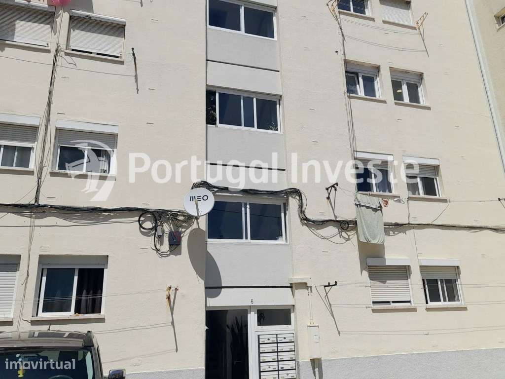 Apartamento T3 totalmente remodelado e equipado - Laranjeiro-16