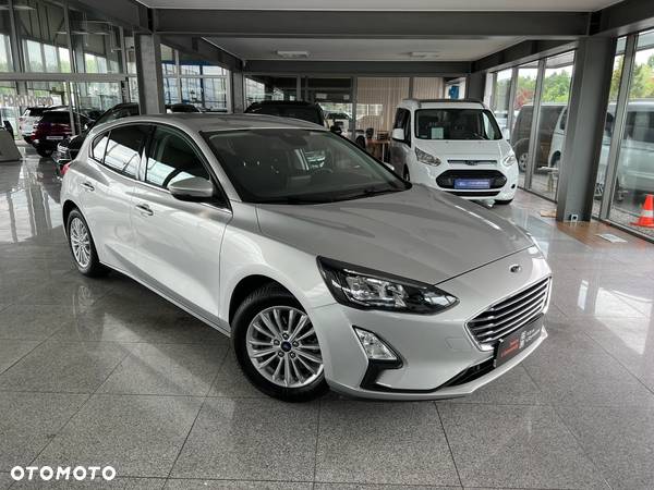 Ford Focus 1.0 EcoBoost mHEV Titanium - 37