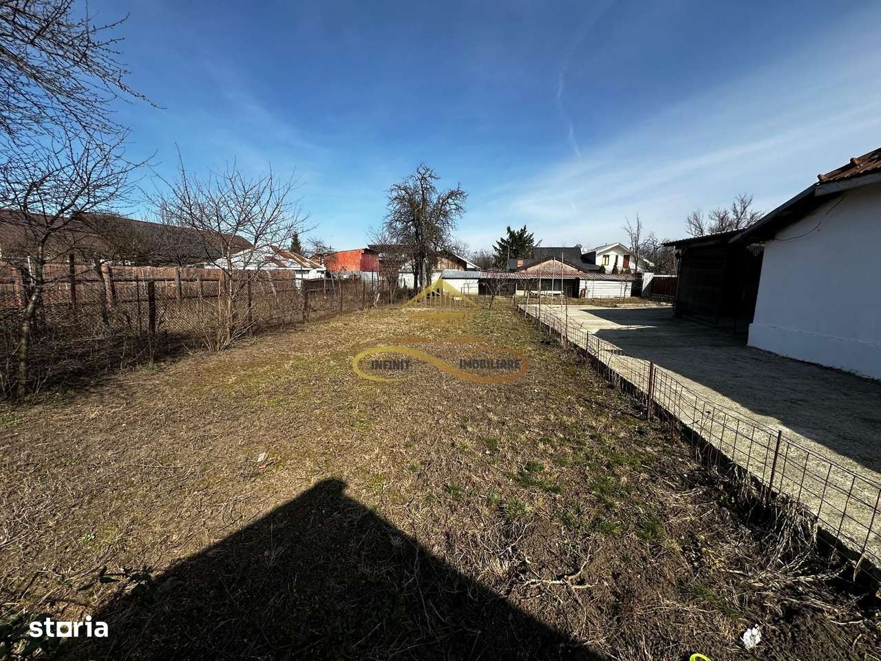 Casa batraneasca cu 800 mp teren de vanzare in Tache / Bacau-9