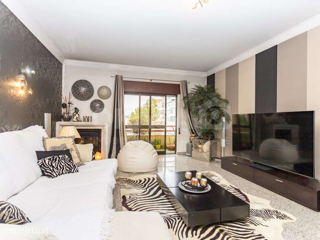 Apartamento T4 ,Bairro do Liceu , Setúbal-2
