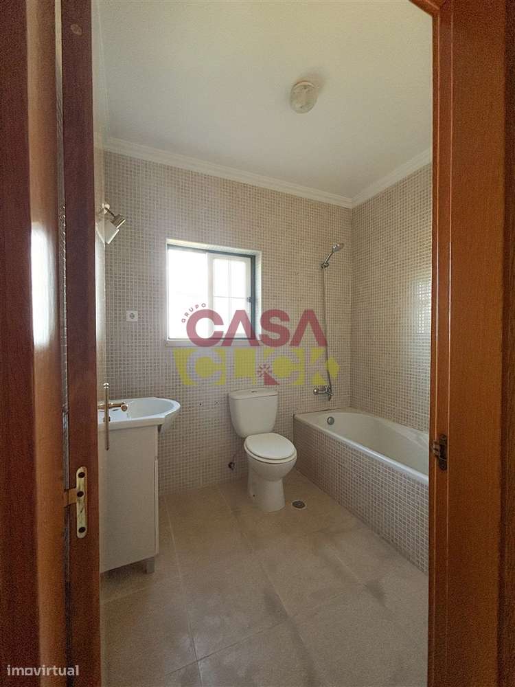 Apartamento T3 Venda em Abrantes (São Vicente e São João) e Alferrared-12