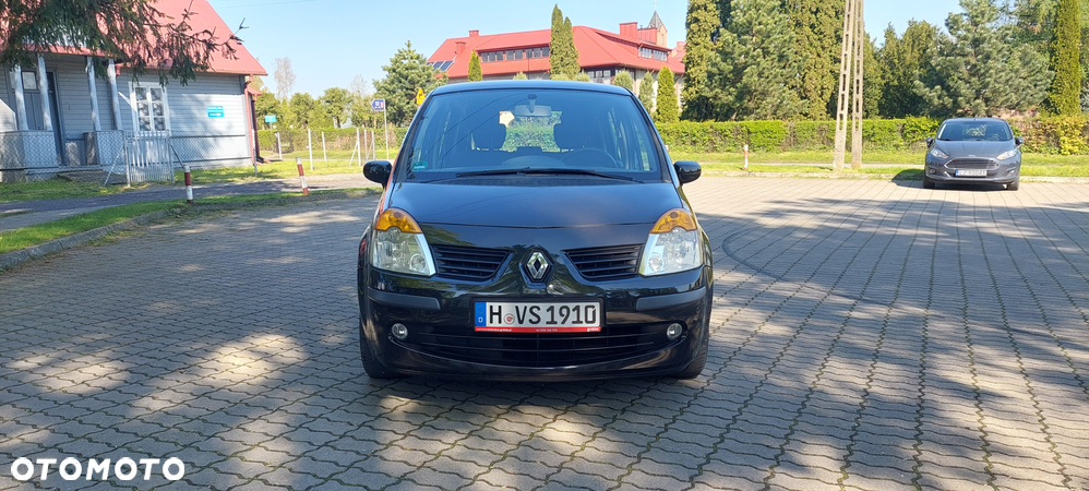 Renault Modus 1.6 16V Privilege - 10